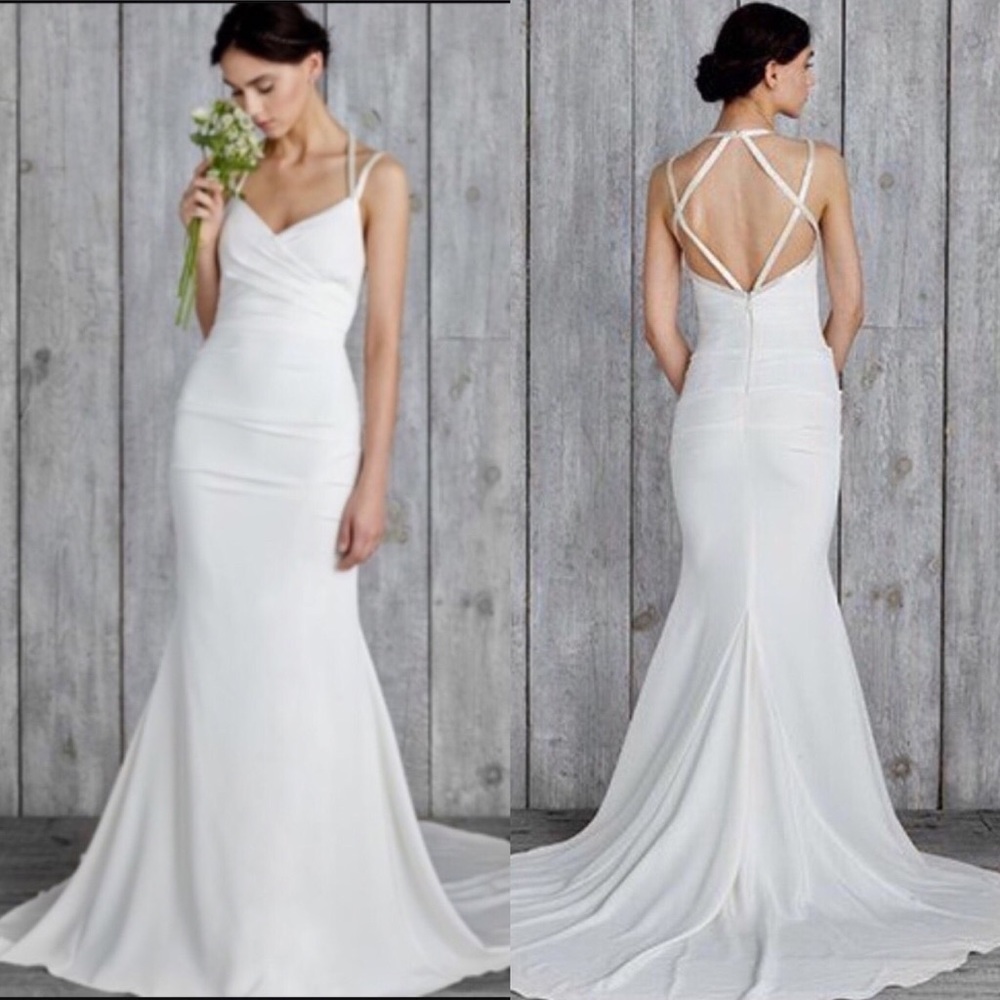 BRAND NEW NICOLE MILLER BRIDAL DRESS